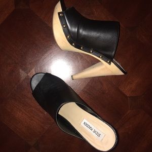 Black Leather Steve Madden open toe size 10 heels